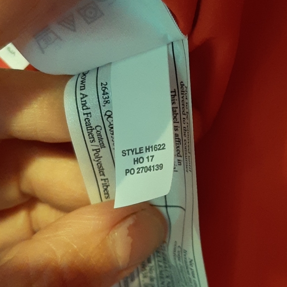 NWOT, Red JCrew Mountain Puffer Vest, SM - Picture 7 of 9